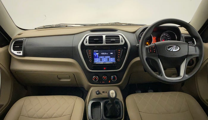 2018 Mahindra TUV300 T10, Diesel, Manual, 69,726 km, Dashboard