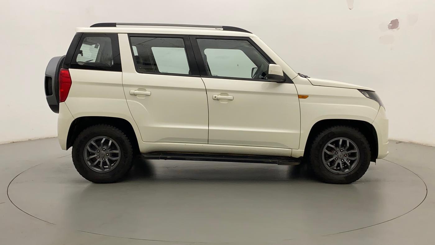 2018 Mahindra TUV300 T10, Diesel, Manual, 69,726 km, Right Side