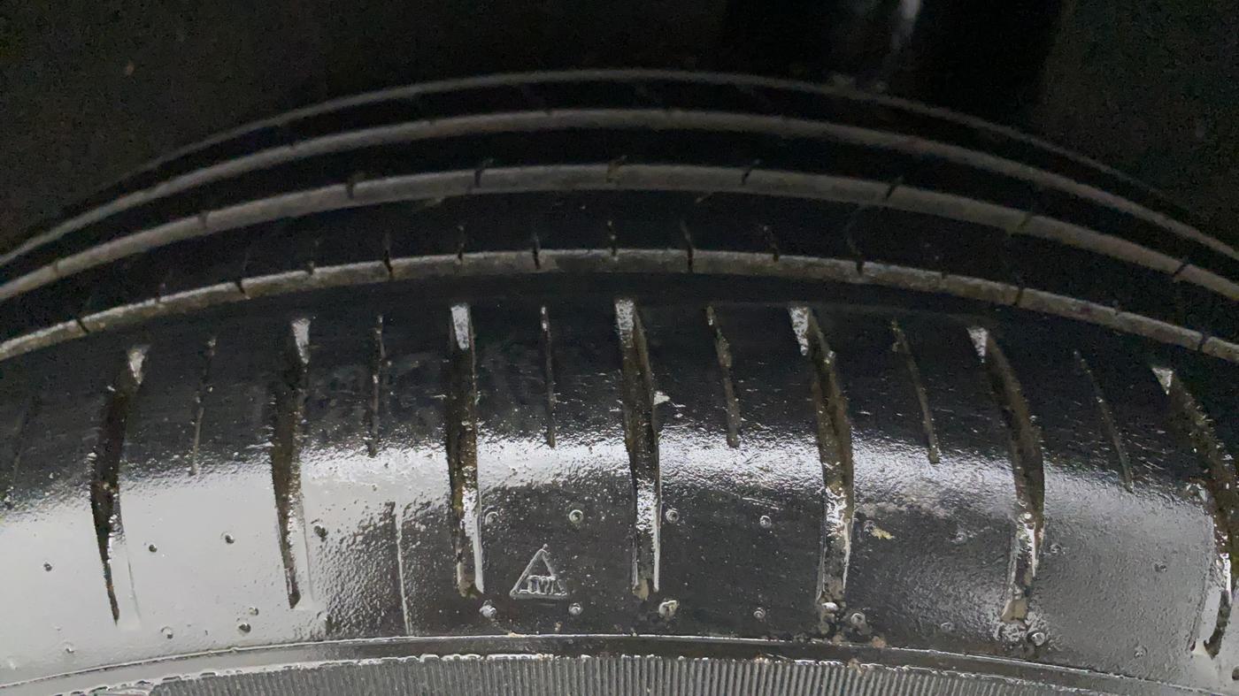 2020 Maruti Baleno ZETA PETROL 1.2, Petrol, Manual, 41,936 km, Left Rear Tyre Tread