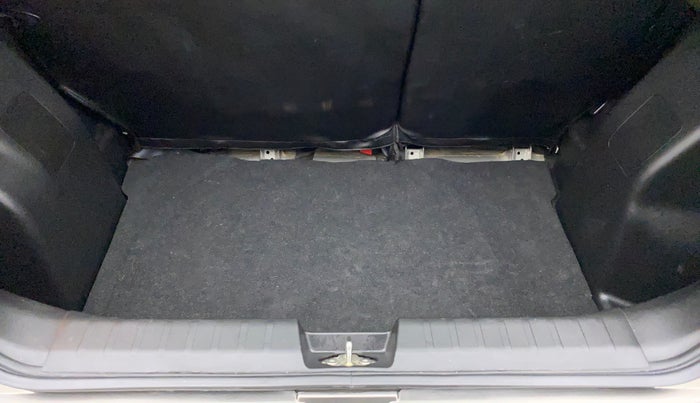 2020 Maruti Baleno ZETA PETROL 1.2, Petrol, Manual, 41,936 km, Boot Inside