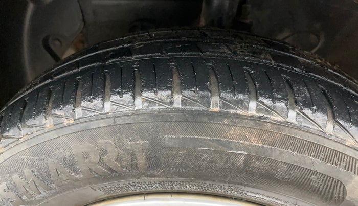 2020 Hyundai NEW SANTRO ERA EXECUTIVE, Petrol, Manual, 44,040 km, Left Front Tyre Tread