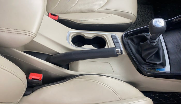 2021 MG HECTOR SHARP HYBRID 1.5 PETROL, Petrol, Manual, 32,926 km, Gear Lever