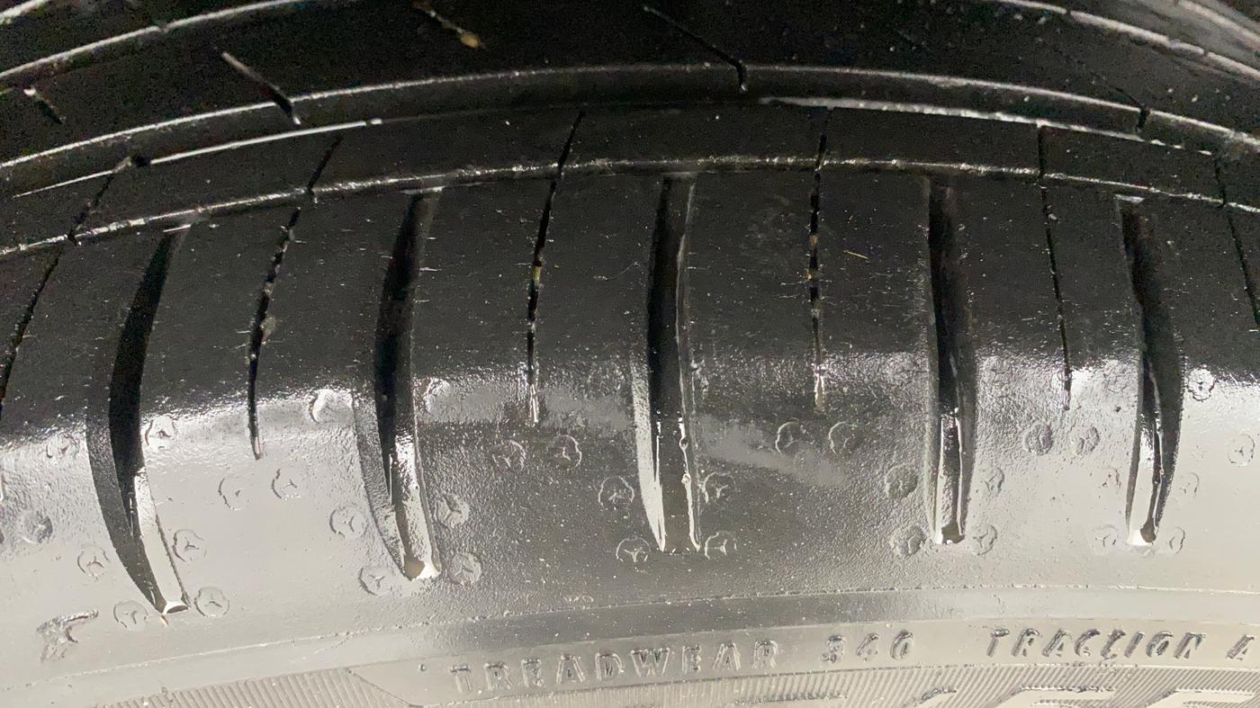 2021 MG HECTOR SHARP HYBRID 1.5 PETROL, Petrol, Manual, 32,926 km, Right Rear Tyre Tread