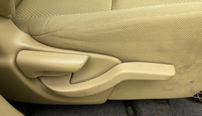 2014 Honda Brio 1.2 S MT I VTEC, Petrol, Manual, 10,738 km, Driver Side Adjustment Panel