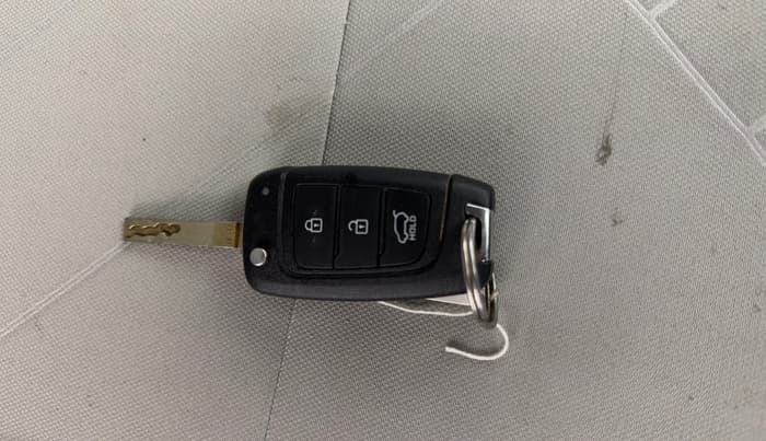 2024 Hyundai NEW I20 SPORTZ 1.2 IVT, Petrol, Automatic, 9,511 km, Key Close Up