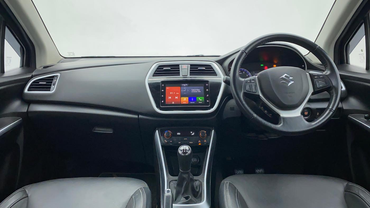 2020 Maruti S Cross ALPHA 1.5 SMART HYBRID, Petrol, Manual, 11,819 km, Dashboard