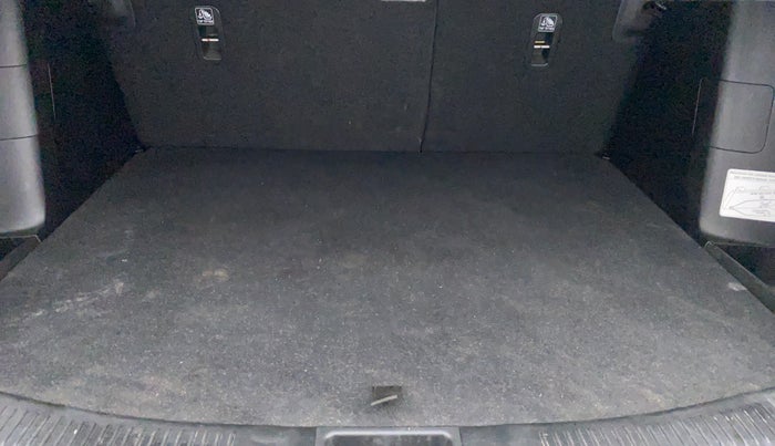 2020 Maruti S Cross ALPHA 1.5 SMART HYBRID, Petrol, Manual, 11,819 km, Boot Inside