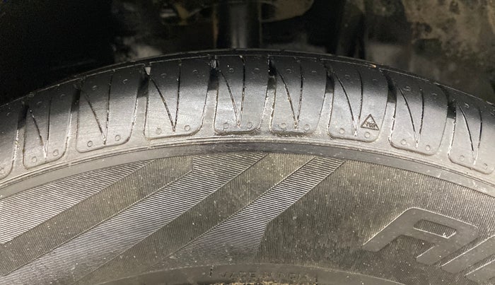 2019 Tata NEXON XZA PLUS PETROL, Petrol, Automatic, 57,814 km, Right Front Tyre Tread