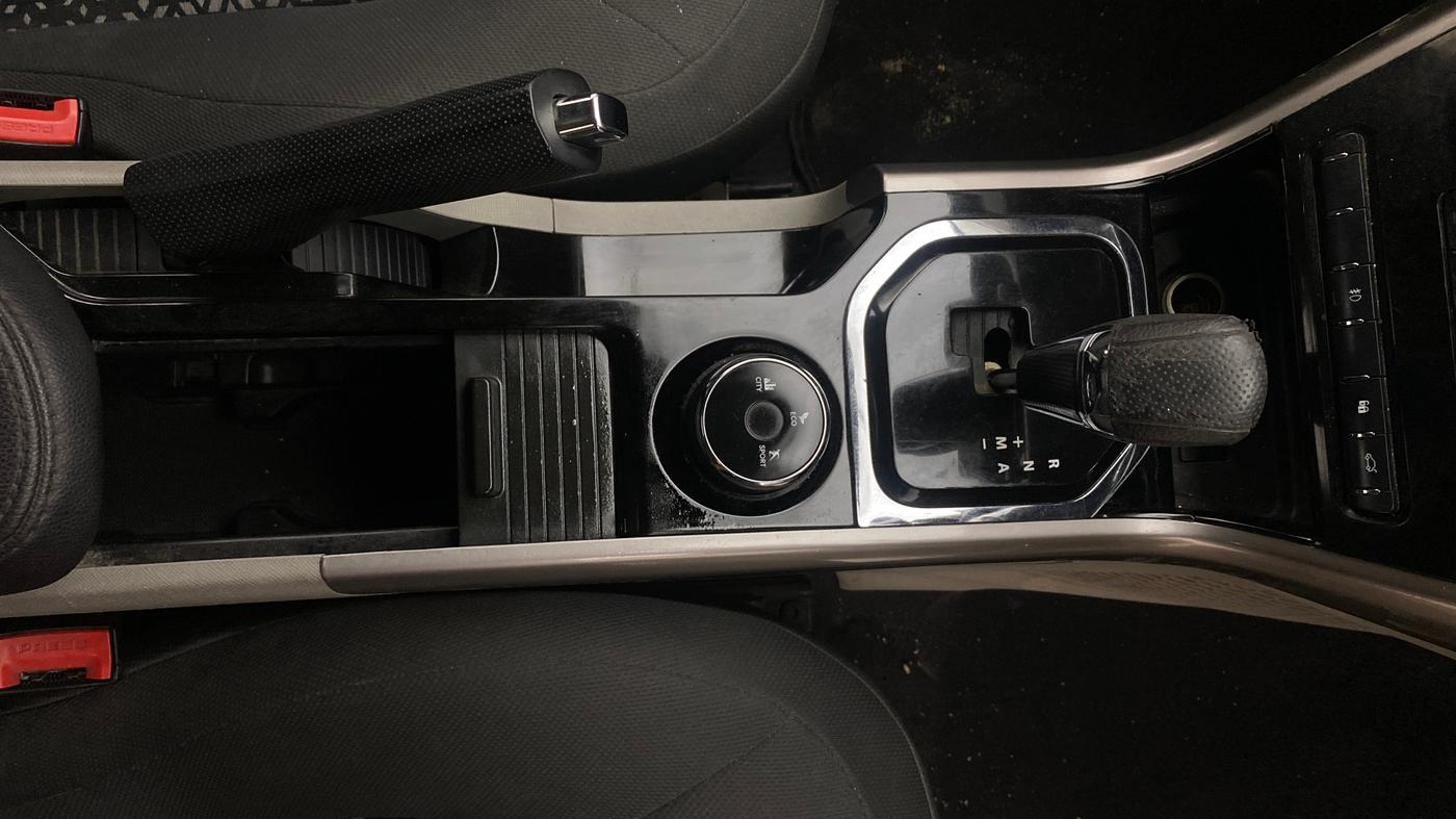 2019 Tata NEXON XZA PLUS PETROL, Petrol, Automatic, 57,814 km, Gear Lever