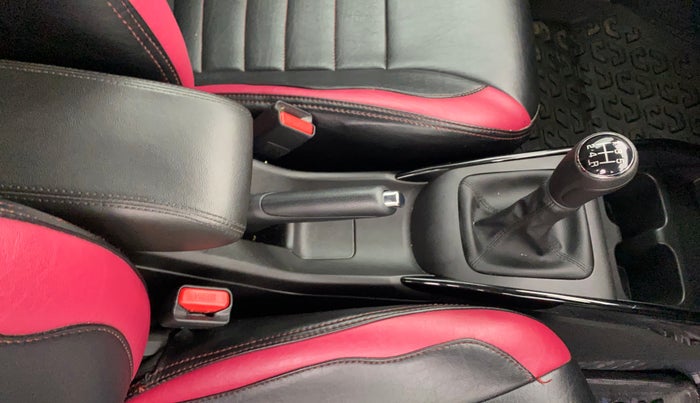 2023 Toyota Glanza V, Petrol, Manual, 32,482 km, Gear Lever