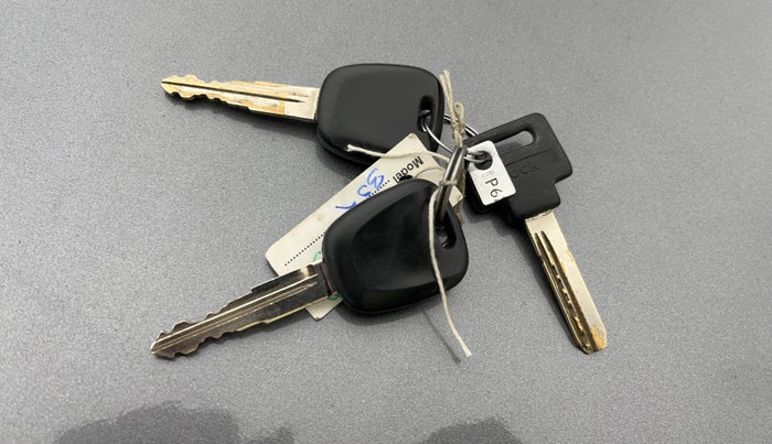 2017 Maruti Celerio VXI, Petrol, Manual, 67,928 km, Key Close Up