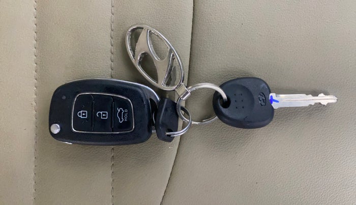 2022 Hyundai GRAND I10 NIOS SPORTZ 1.2 KAPPA VTVT CNG, CNG, Manual, 45,644 km, Key Close Up