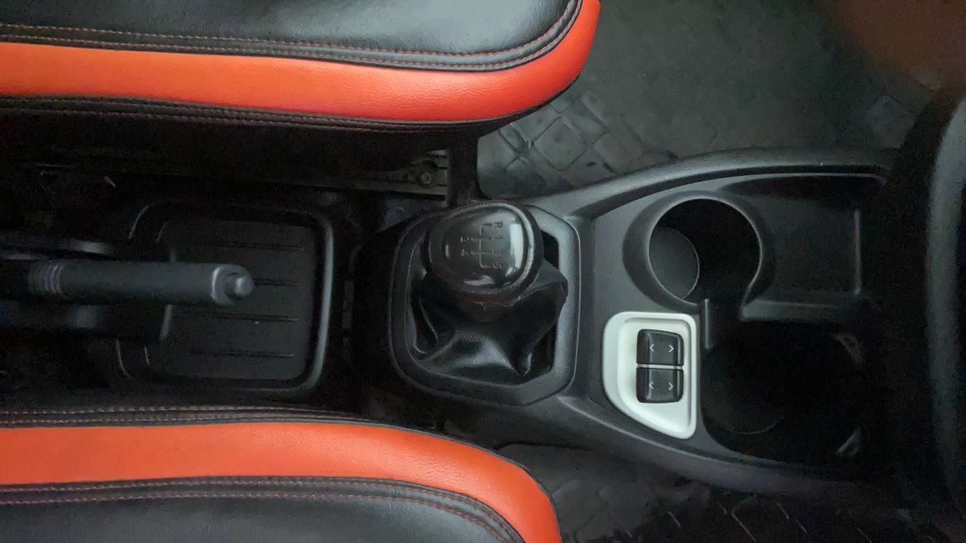 2018 Datsun Redi Go T(O) 1.0, Petrol, Manual, 39,784 km, Gear Lever