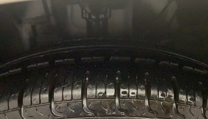 2018 Datsun Redi Go T(O) 1.0, Petrol, Manual, 39,784 km, Left Front Tyre Tread