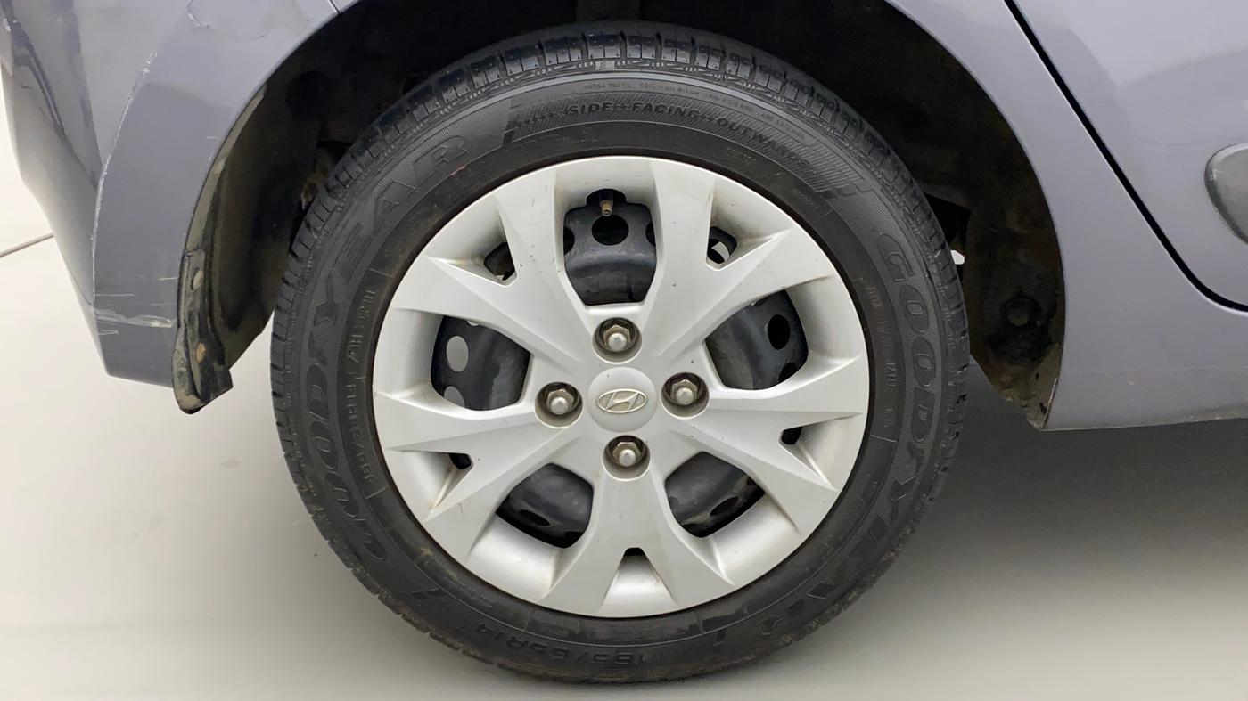 2015 Hyundai Grand i10 SPORTZ 1.2 KAPPA VTVT, Petrol, Manual, 88,309 km, Right Rear Wheel