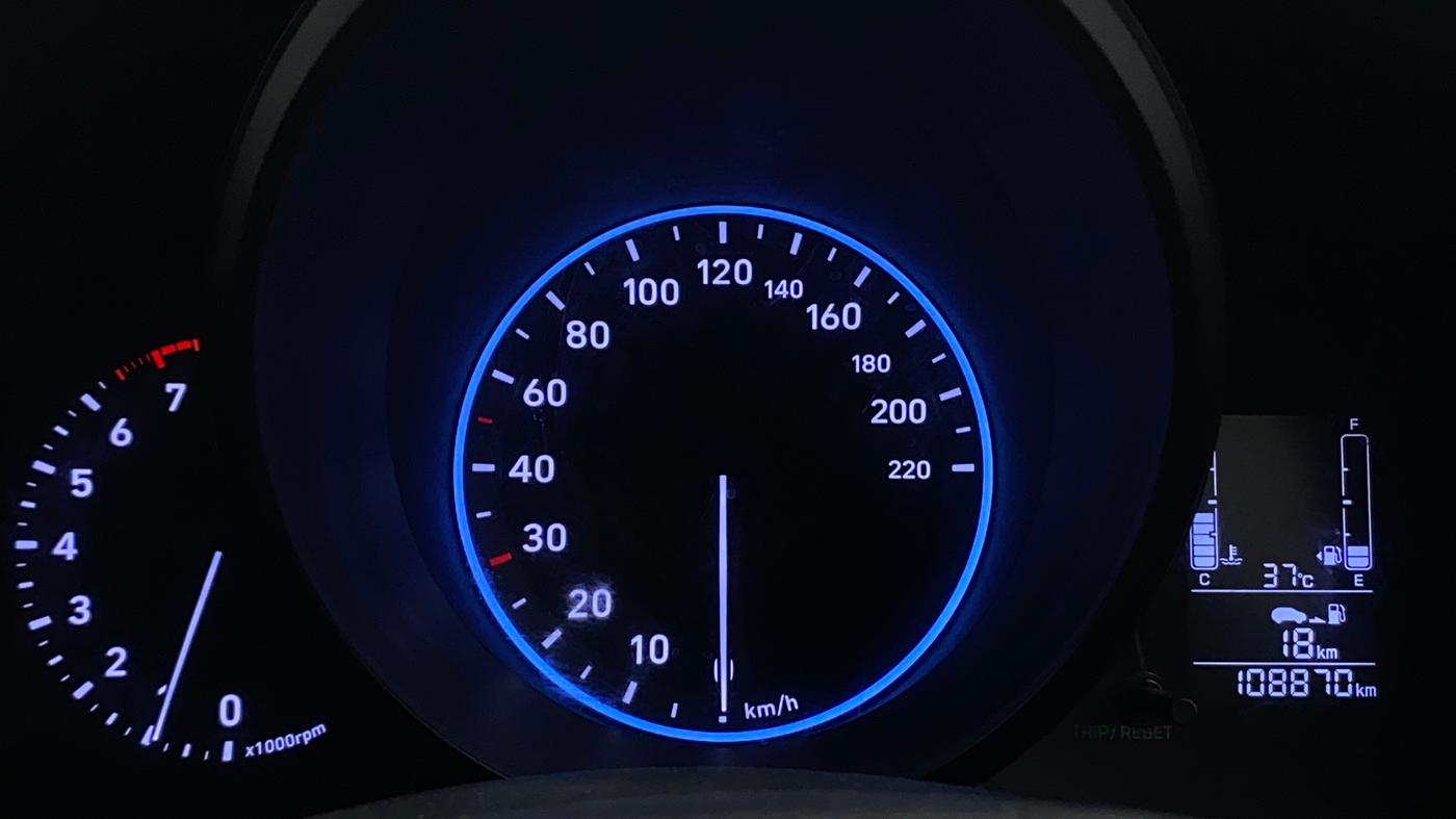 2021 Hyundai VENUE SX 1.0 TURBO, Petrol, Manual, 1,08,866 km, Odometer Image