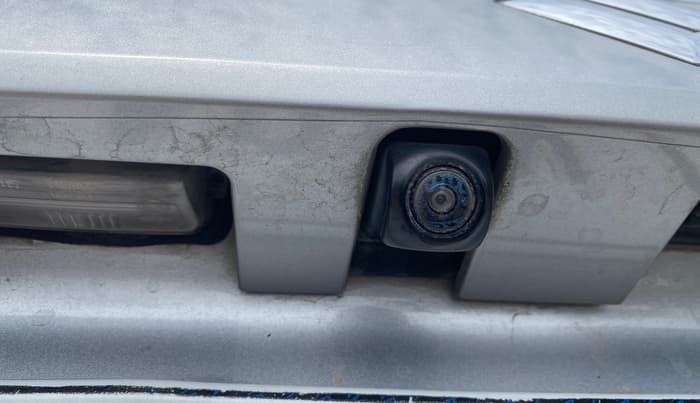 2023 Maruti Invicto ZETA PLUS 7 STR STRONG HYBRID, Hybrid, Automatic, 42,941 km, Parking Camera