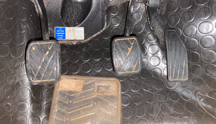 2018 Maruti IGNIS DELTA 1.2, Petrol, Manual, 88,732 km, Pedals
