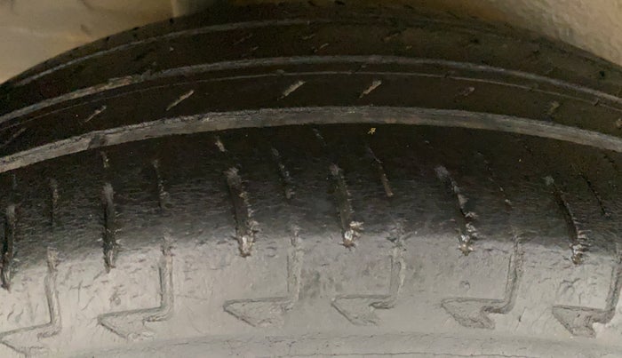 2018 Maruti IGNIS DELTA 1.2, Petrol, Manual, 88,732 km, Right Rear Tyre Tread