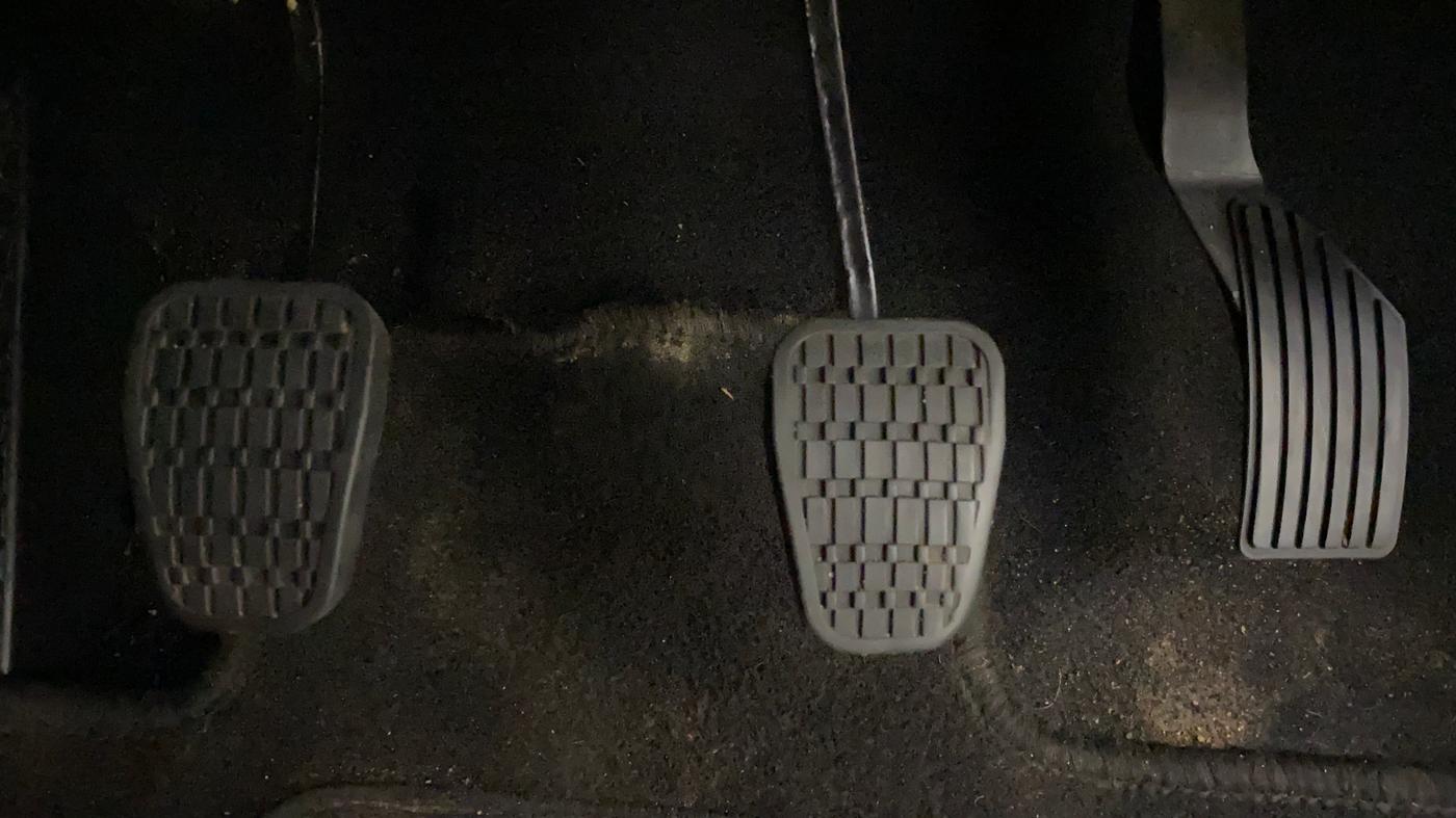 2021 Tata ALTROZ XM PLUS PETROL, CNG, Manual, 56,683 km, Pedals