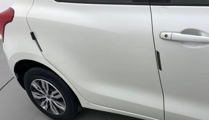 2018 Maruti Swift VXI, Petrol, Manual, 49,848 km, Right rear door - Slightly dented