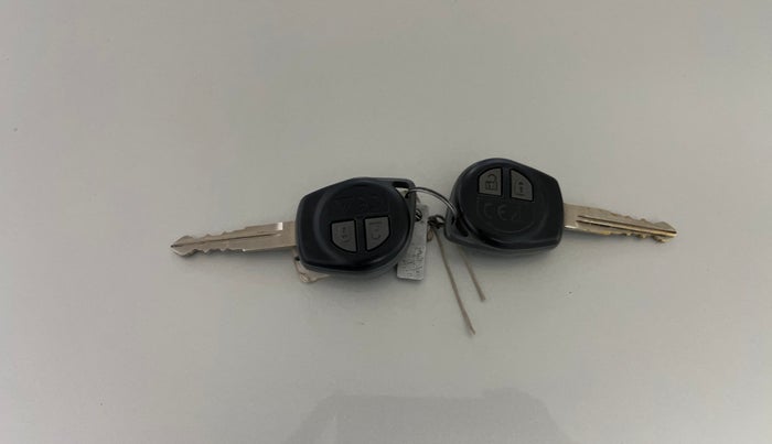 2018 Maruti Swift VXI, Petrol, Manual, 26,026 km, Key Close Up