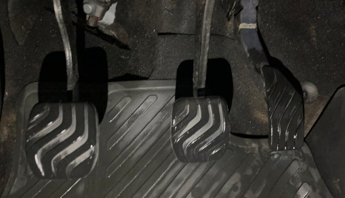 2021 Nissan MAGNITE XE, Petrol, Manual, 5,715 km, Pedals