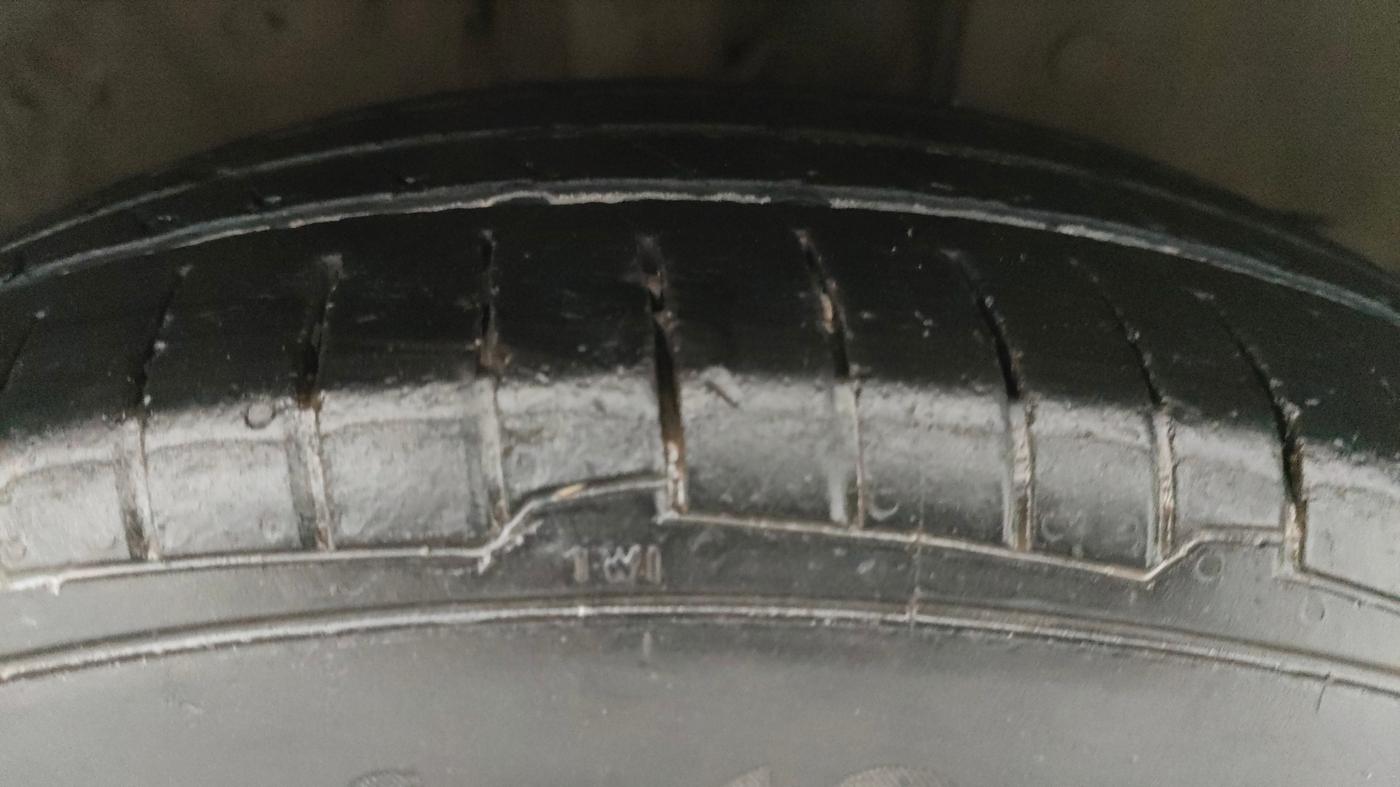 2019 Honda Amaze 1.2L I-VTEC V CVT, Petrol, Automatic, 93,726 km, Right Front Tyre Tread
