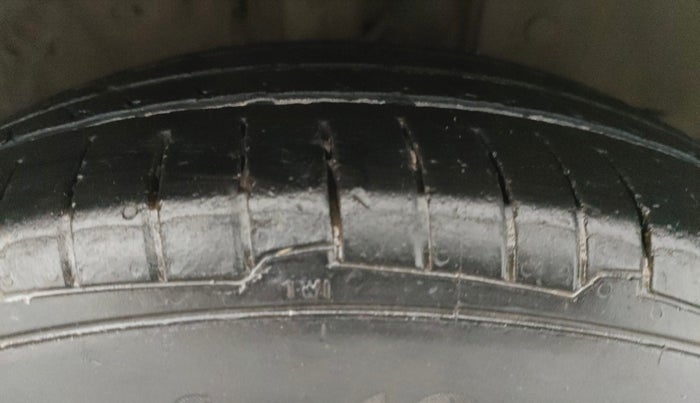 2019 Honda Amaze 1.2L I-VTEC V CVT, Petrol, Automatic, 93,726 km, Right Front Tyre Tread