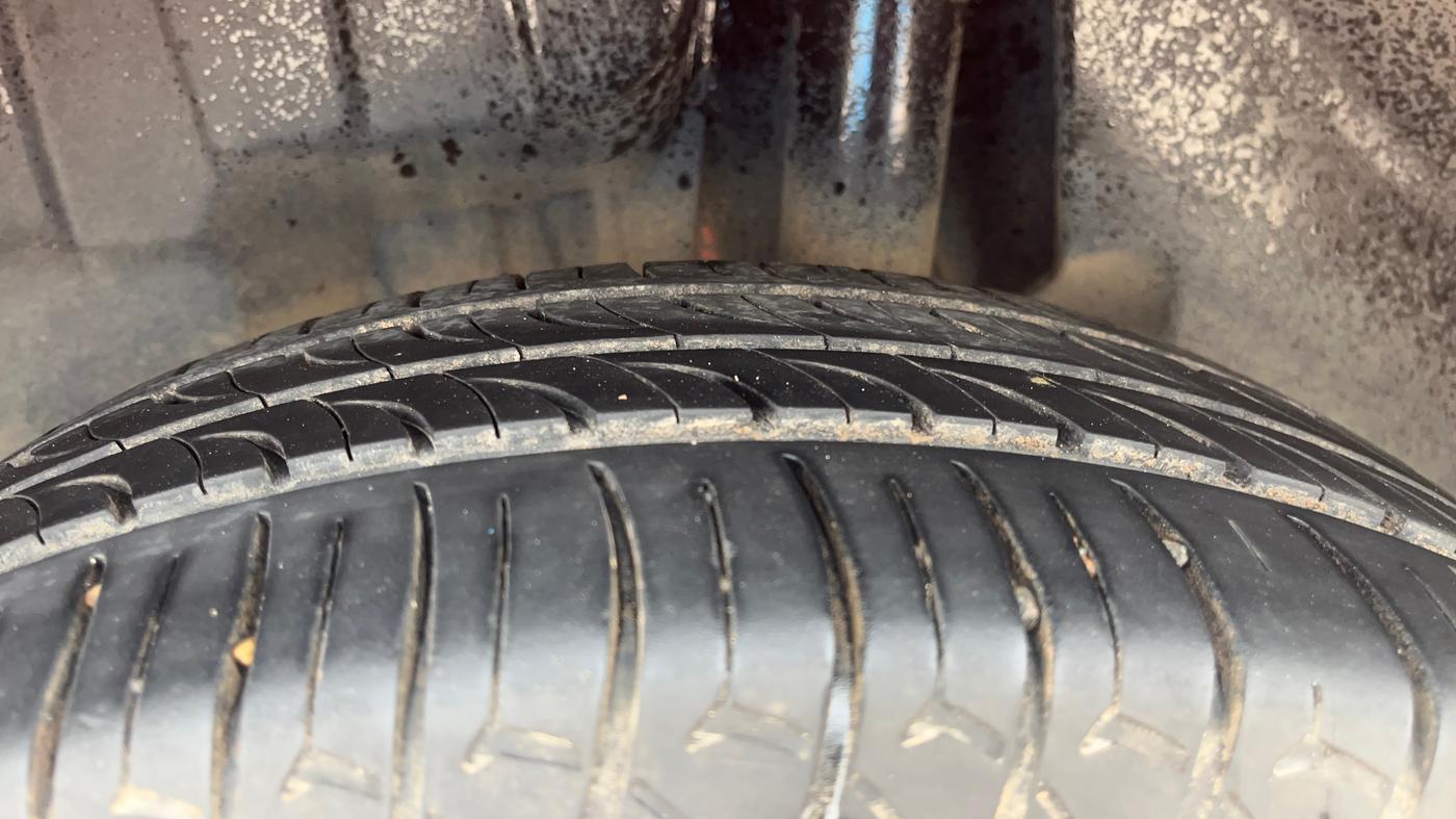 2023 Maruti Swift ZXI, Petrol, Manual, 43,314 km, Left Rear Tyre Tread