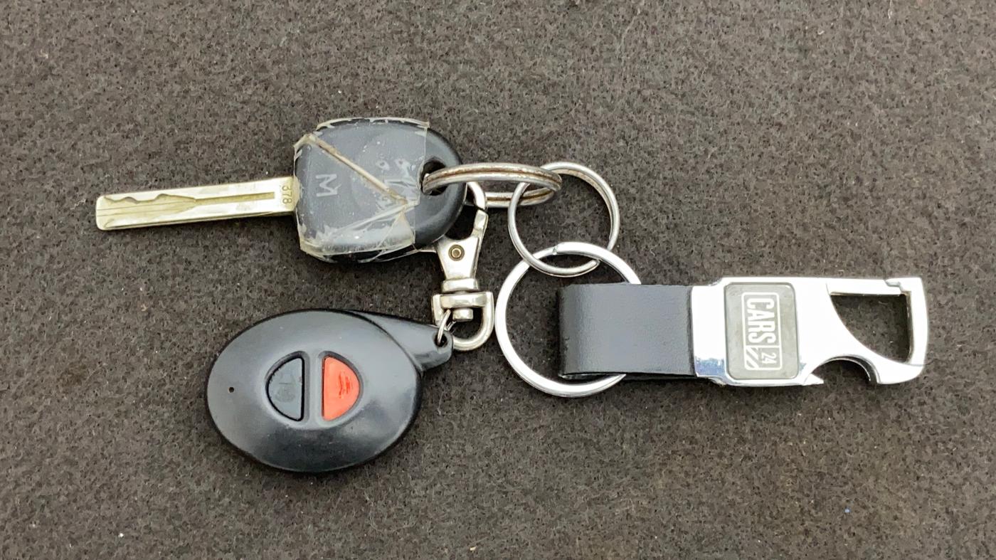 2009 Hyundai i20 MAGNA 1.2 VTVT, Petrol, Manual, 43,504 km, Key Close Up