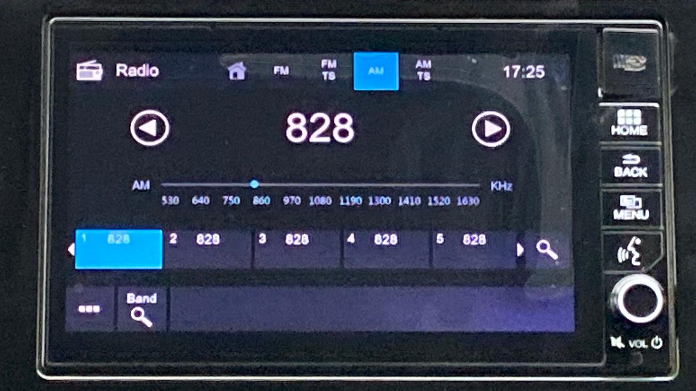 2018 Honda WR-V 1.2 i-VTEC VX MT, Petrol, Manual, 23,491 km, Infotainment System