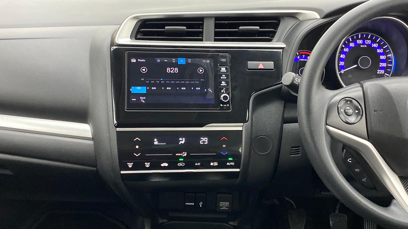 2018 Honda WR-V 1.2 i-VTEC VX MT, Petrol, Manual, 23,491 km, Air Conditioner
