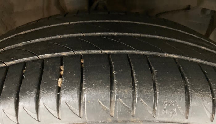 2018 Honda WR-V 1.2 i-VTEC VX MT, Petrol, Manual, 23,491 km, Right Front Tyre Tread