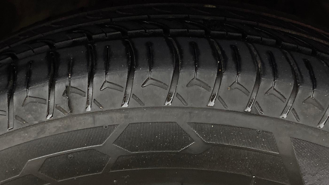 2018 Datsun Go Plus T, Petrol, Manual, 54,787 km, Right Front Tyre Tread