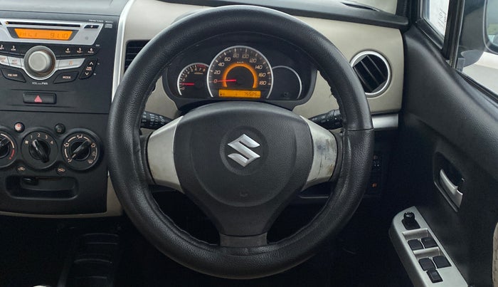 2013 Maruti Wagon R 1.0 VXI, Petrol, Manual, 75,578 km, Steering Wheel Close Up