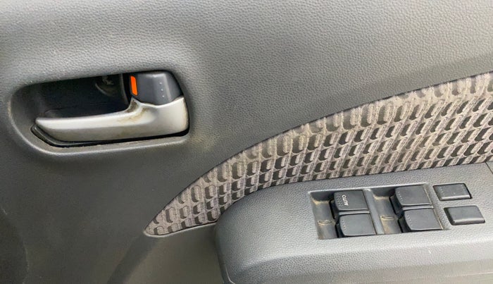 2012 Maruti Ritz VXI, Petrol, Manual, 91,756 km, Driver Side Door Panels Control