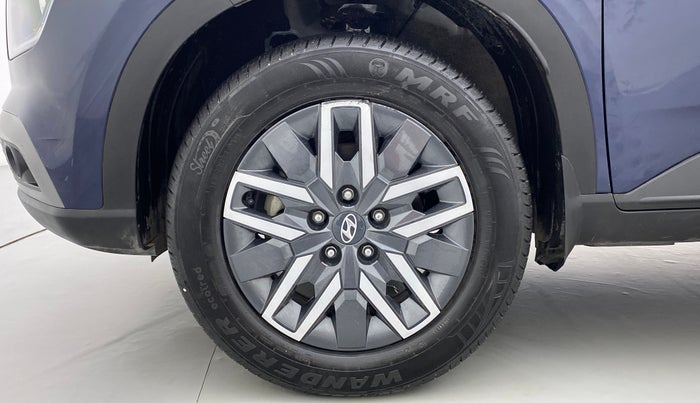 2022 Hyundai VENUE 1.0L Turbo GDI SX MT, Petrol, Manual, 13,710 km, Left Front Wheel