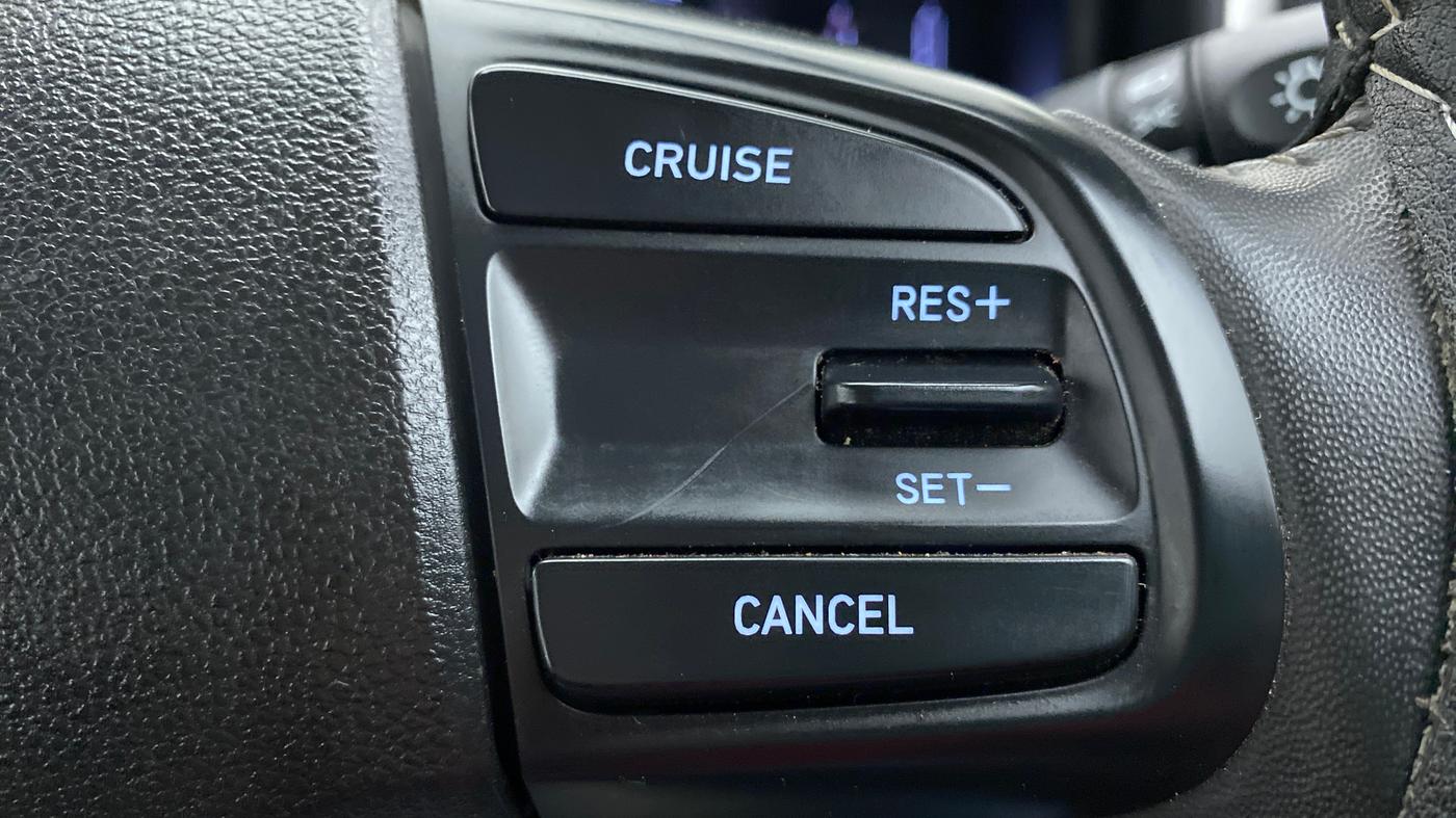 2022 Hyundai VENUE 1.0L Turbo GDI SX MT, Petrol, Manual, 13,710 km, Adaptive Cruise Control