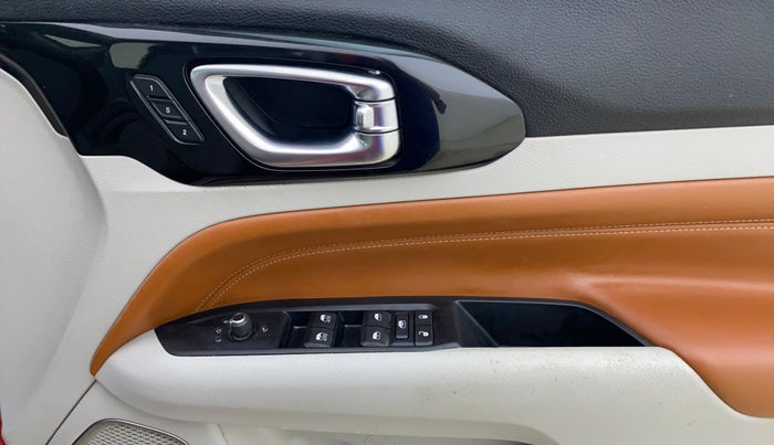 2021 Jeep Compass LIMITED (O) 1.4 PETROL DCT, Petrol, Automatic, 48,130 km, Driver Side Door Panels Control