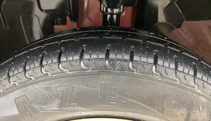 2018 Renault Kwid RXT 1.0 AMT, Petrol, Automatic, 12,961 km, Left Front Tyre Tread