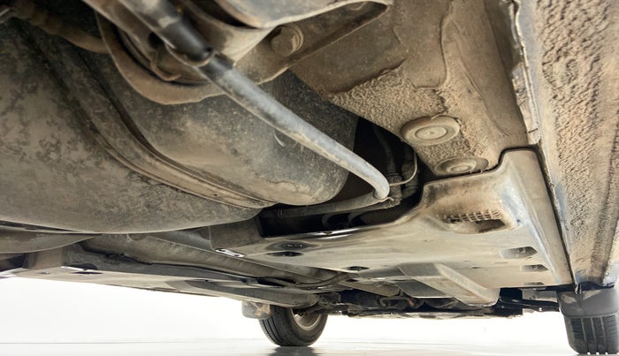 2013 Volkswagen Vento HIGHLINE DIESEL, Diesel, Manual, 67,871 km, Right Side Underbody