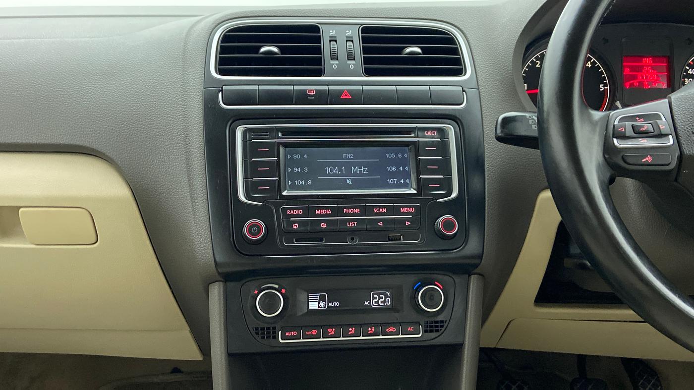 2013 Volkswagen Vento HIGHLINE DIESEL, Diesel, Manual, 67,871 km, Air Conditioner