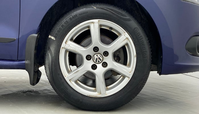 2013 Volkswagen Vento HIGHLINE DIESEL, Diesel, Manual, 67,871 km, Right Front Wheel