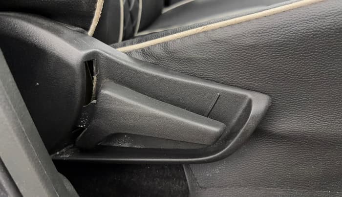 2024 Maruti Alto K10 VXI, Petrol, Manual, 30,824 km, Driver Side Adjustment Panel