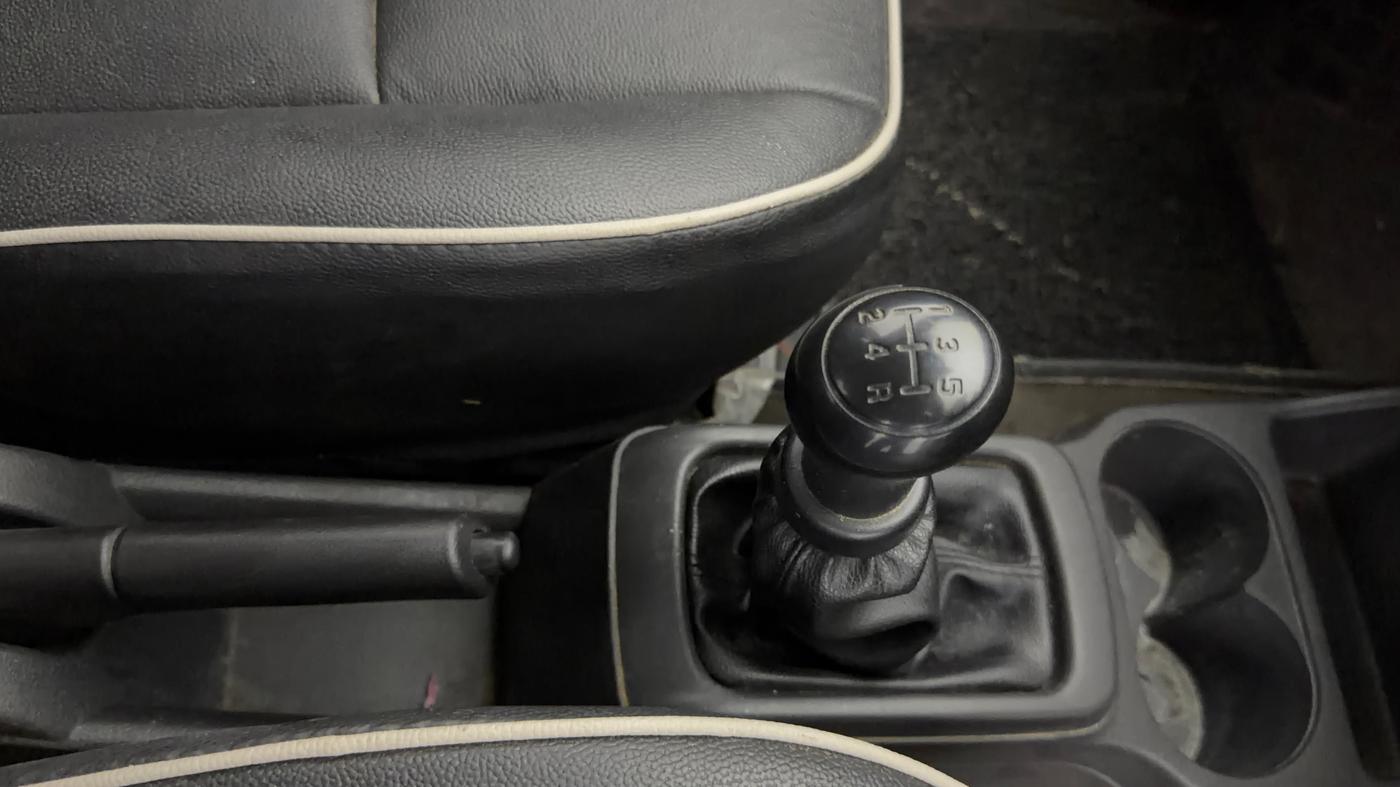 2024 Maruti Alto K10 VXI, Petrol, Manual, 30,824 km, Gear Lever