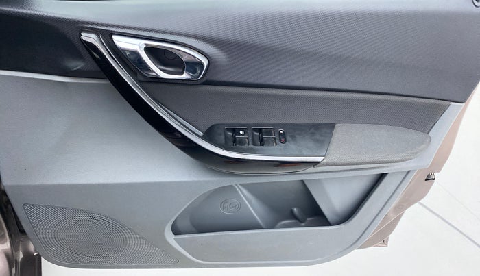 2018 Tata TIGOR XZ 1.2 REVOTRON, Petrol, Manual, 37,217 km, Driver Side Door Panels Control