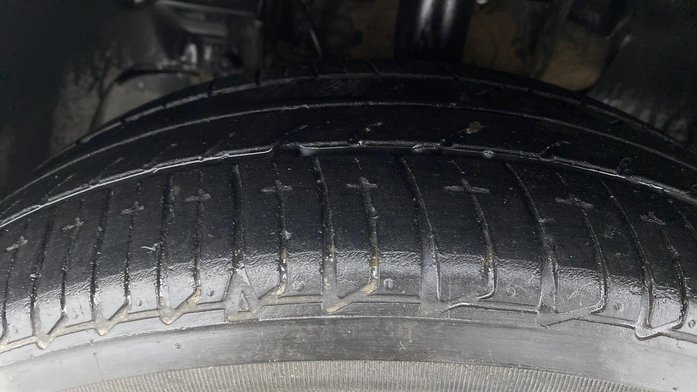 2018 Tata TIGOR XZ 1.2 REVOTRON, Petrol, Manual, 37,217 km, Left Front Tyre Tread