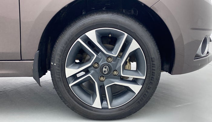 2018 Tata TIGOR XZ 1.2 REVOTRON, Petrol, Manual, 37,217 km, Right Front Wheel