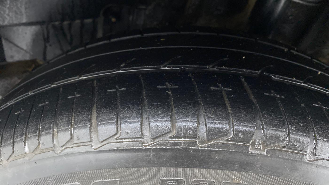 2018 Tata TIGOR XZ 1.2 REVOTRON, Petrol, Manual, 37,217 km, Left Rear Tyre Tread